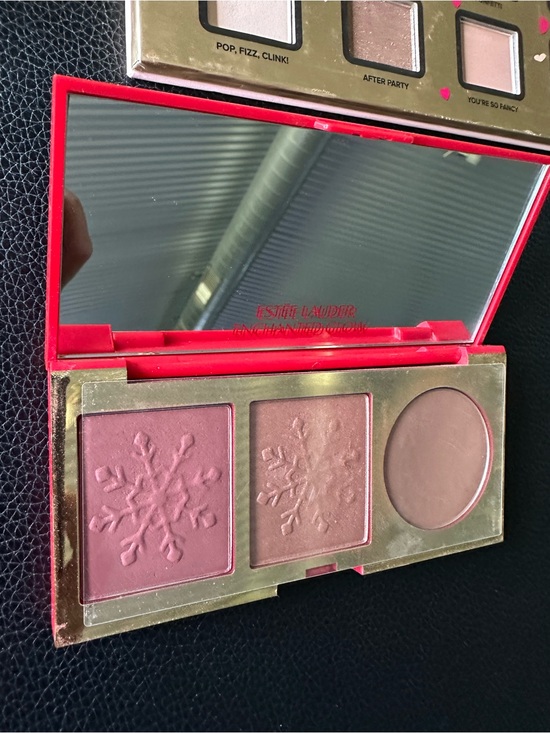 Estee Lauder Other - Estee Lauder Pink & Neutral Blush Trio Palette